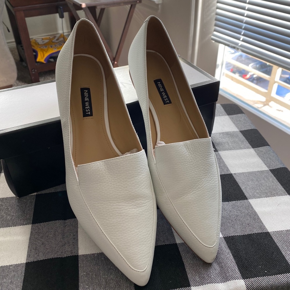 Nine West Flats